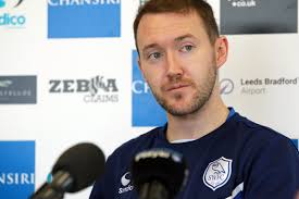 Former Sheffield Wednesday, Everton and Sunderland winger announces  retirement