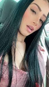 Alice Moncada's Instagram, Twitter & Facebook