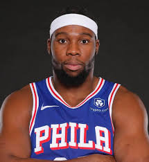 Football stars at NBA matches in Paris🤩🏀