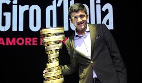 Jay hindley conquista la 18^ tappa, da pinzolo ai laghi di cancano con passaggio sul leggendario stelvio, precedendo geoghegan hart. Da Budapest A Milano Passando Per L Izoard Ecco Il Giro 2020 Il Sole 24 Ore