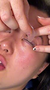 Do you struggle to perform a lash lift