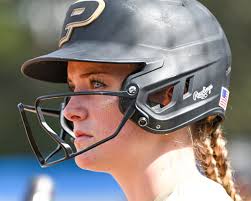 Kelly Krantz (@trubl03)