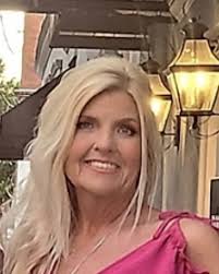 Kelli Davies found a friend and trusted physician in Dr. Tom Bent. She  presented with numerous bleeding ulcers and related complications. As Dr.  Bent's retirement approached, Kelli was provided with a warm