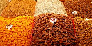 Dans Cet Article Retrouvez Les Bienfaits De La Datte Sur Le Plan Nutritionnel Et Sante Et Des Points De Vente De Dat Dattes Bienfaits Dattes Plan Nutritionnel
