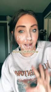 If you NEED a Bodysuit. ✨BUY IT✨ 🔗 is in my B I O. #ploppydollybodysuit  #midsizefashion #bodypositivity #postpartumbody #ootd #review #midsizegal  #midsize #momootd #jeans