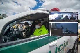 Estos son los ciudadanos que podrán salir durante el toque de queda en estas dos principales ciudades en las que se impuso la medida durante la celebración de año nuevo, por la emergencia hospitalaria. N4zlvcqit2owmm