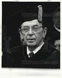 1982 Press Photo US Representative Edward Boland at University of  Massachusetts