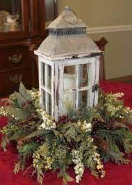 1000 Ideas About Christmas Centerpieces On Pinterest Christmas Christmas Table Decorations Lantern Christmas Decor Christmas Centerpieces Diy