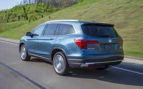 V6 engine block / cylinder maximum towing capacity for 2wd models is 3,500 lbs. 2016 Honda Pilot First Drive Of Honda S Latest Suv