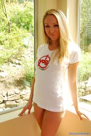 Brooke Marks Porn Pic - EPORNER