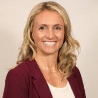 Shari Manuel's Instagram, Twitter & Facebook