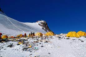 To Clean Up Everest Nepal Is Banning Single Use Plastics On The Mountain Smart News Smithsonian Magazine