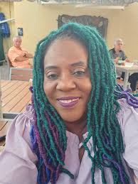 We here Englewoods On Dearborn Restaurant & Bar in Englewood Fl. The  weather is great. People dancing to live music.