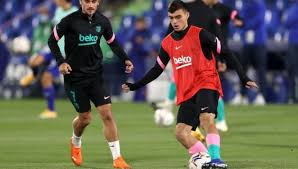 جواهر برشلونة يتصدرون سوق انتقالات المستقبل سبورت 360 لا يشك أحد في أن أنسو فاتي نجم برشلونة بالإضافة إلى الوجه الجديد بيدري جو sports jersey running jersey