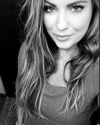 Janell Ward's Instagram, Twitter & Facebook