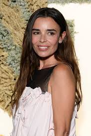 She is known for her role as renée rienne on the fifth and final season of the television show alias and for playing maïté alvarez in the film wild reeds. Elodie Bouchez A 47 Ans Decouvrez Son Adorable Mari Thomas Bangalter
