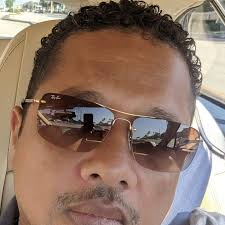 Lil Baby is going viral for buying this Model a $400,000 rolls Royce &  begging to sleep with her