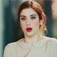 Pin On Hazal Kaya