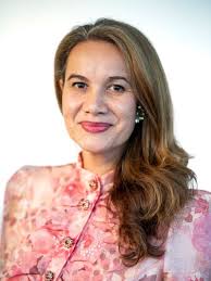 Jas Chambers's Instagram, Twitter & Facebook