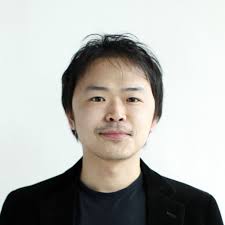 Is there any green-color specific autofluorescence in a cell?