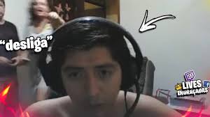Fiquei com tanto medo que quase não dormi. Mae E Pai Brigando Com Filho No Meio Da Live Lives Engracadas 172 Youtube