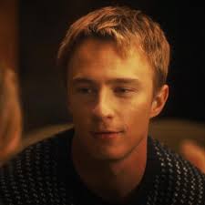 Drew Starkey Daniel Craig Kiss