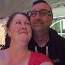 Martina Moore (@Martina23Moore)