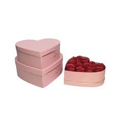 Water is soaked by the floral foam at the base. Elegant Custom Logo Heart Shaped Paper Rose Packaging Box Fo Cheap Custom Boxes Printed Personalized Cosmetics Packaging Chocolate Candle