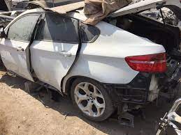 سيارات مصدومه صور سيارات وقعت في حادث واصدمت كيوت