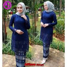 Itu dia beberapa model kebaya brokat modern yang bisa dijadikan inspirasimu. Kebaya Modern Kain Atasan Kebaya Harga Terbaik Agustus 2021 Shopee Indonesia