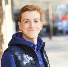 Laura Killion's Instagram, Twitter & Facebook