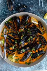 Thai Coconut Mussels Dash Of Mandi Recipe Mussels Recipe Coconut Curry Mussels Seafood Recipes