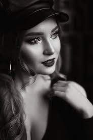 Amber Scott: magnificent in monochrome. #TutuTuesday Photography Georges  Antoni