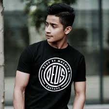 Diposisi paling bontot dihuni oleh lagu lily milik alan walker. Lelaki Di Telefon Tampil Sisi Berbeza Afieq Shazwan Hot Fm