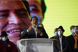 elecciones2021ec 🗳 Luego de tres horas en silencio. El candidato por la  alianza Unión por la Esperanza (Unes), Andrés Arauz, dio una declaración de  prensa sobre los resultados de las elecciones 2021