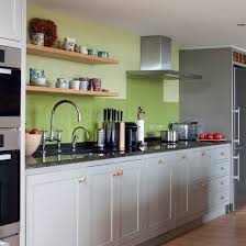 green kitchen decor