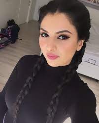 nawras sattar نورس ستار on instagram سيلفي علسريع اسطنبول كم انتي ساحره مشتاقتلكم كومة ومشتاقه ارجع لنشاطي على اليوتوب beauty girl arab beauty beauty
