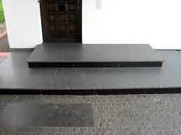 Natursteinhandel Munchen Marmor Granit Tuff Fliesen Naturstein Pflaster Kunststein Wandverkleidung Aussentreppe Fliesen Natursteine Fliesen Aussenbereich