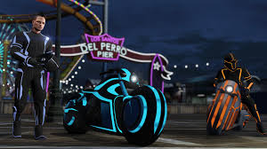 Podemos jugar en modo historia o modo libre, en el primero deberemos cumplir misiones con nuestro búsquedas: Las Motos De Tron Llegan A Gta Online Con No Te Pases De La Raya