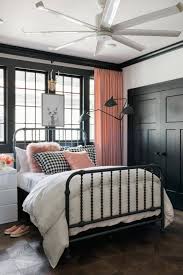 The property offers free wifi. Hgtv Urban Oasis 2017 Transitional Bedroom Atlanta By Authentic Reclaimed Flooring Houzz