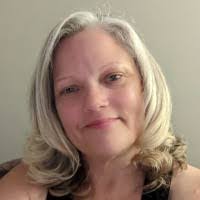 Colleen Barrow's Instagram, Twitter & Facebook