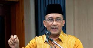 Setiauasaha agung pas, datuk seri takiyuddin hassan berkata, fokus seluruh jentera. Move Initiated To Separate Functions Of Ag And Public Prosecutor Takiyuddin