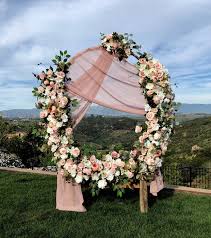 The sides of typical wedding arches usually have openings that you can attach your constructed flower pieces to. Excited To Share This Item From My Etsy Shop Wedding Arch Flower Package Circle Wedding Arch Fl Altares De Boda Al Aire Libre Arco Para Boda Arcos Para Boda
