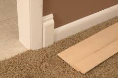Eliminating baseboards from your interior decor requires more installation labor and skill. Rapidfit 5 1 4 In X 7 8 In Interior White Mdf Colonial Mid Moulding Block In The Moulding Blocks Department At Lowes Com