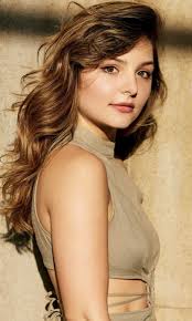 Cassady Mcclincy (känd från The Walking Dead) : r/VindictaRateCelebs