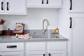 Press 2 for kitchen, bathroom, or tub/shower faucets. P7935lf Ss Single Handle Pulldown Kitchen Faucet
