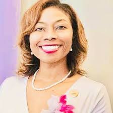 Georgette Hall's Instagram, Twitter & Facebook