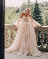 A Fairytale Princess In Her Tower Glbride Supermasik Looking So Dreamy In Our Bellina Puff Slee Wedding Dresses Dream Wedding Dresses Boho Wedding Dress