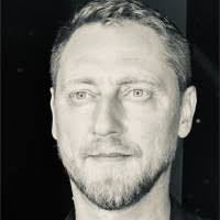 100+ "Brosowski" profiles