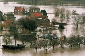 Nederland is hiervoor verdeeld in 25 veiligheidsregio's. Vervlogen Tijden De Overstroming Van 1995 07 De Vliegende Hollander